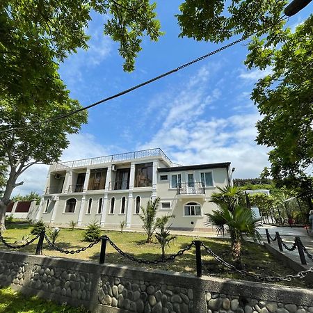 House On Moryakov 55 Aparthotel Chakvi Exterior foto
