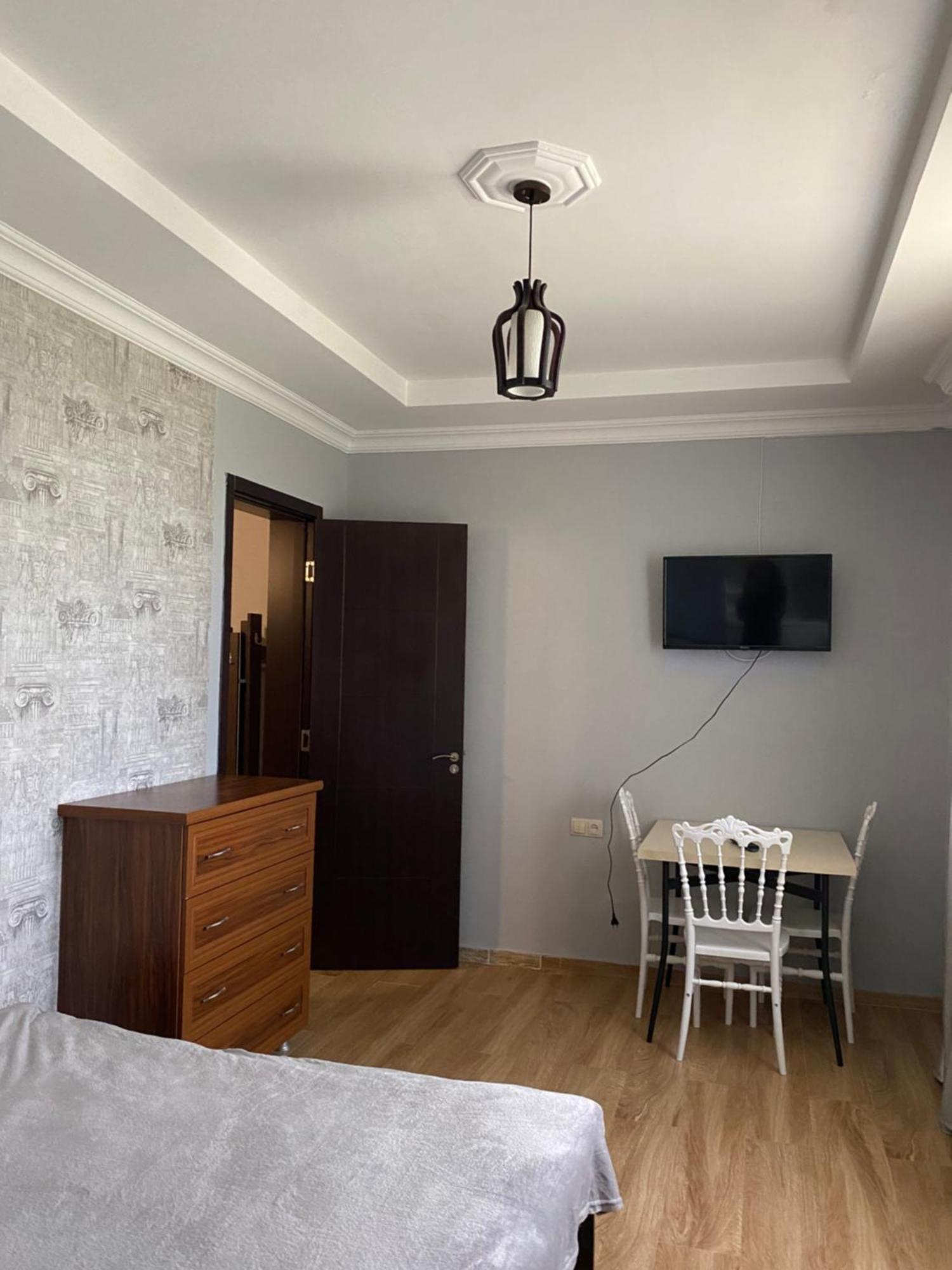 House On Moryakov 55 Aparthotel Chakvi Quarto foto