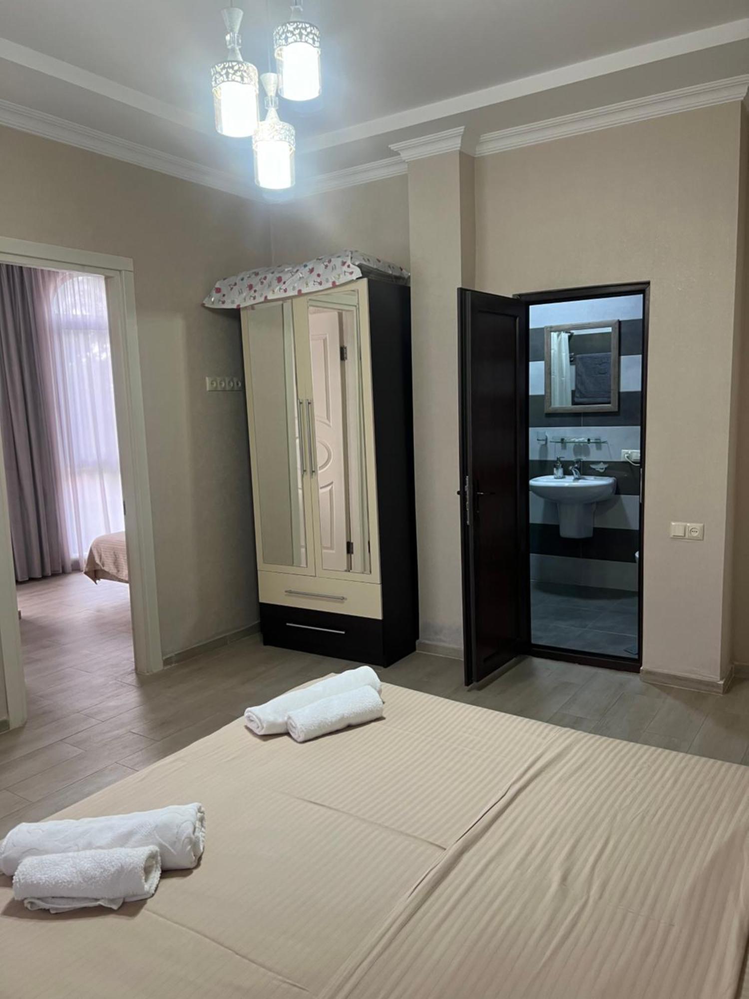 House On Moryakov 55 Aparthotel Chakvi Exterior foto